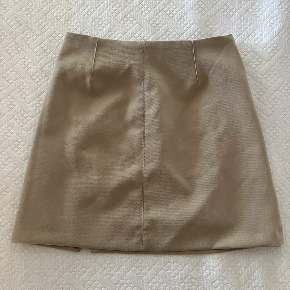 Zara Mini Skirt - Picture 3 of 5